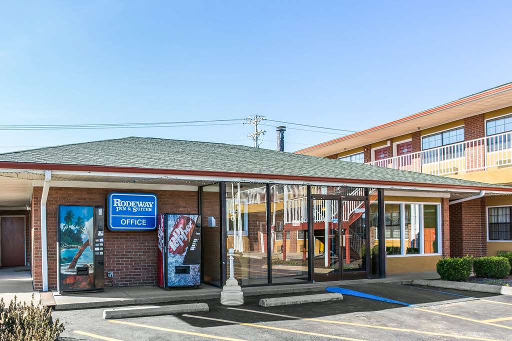 Rodeway Inn & Suites Smyrna