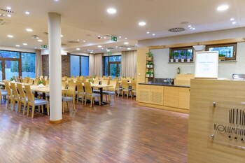 kolumna park hotel