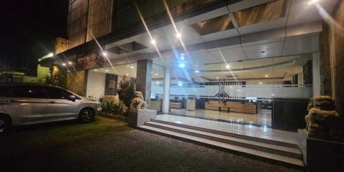 grage hotel malang by tos