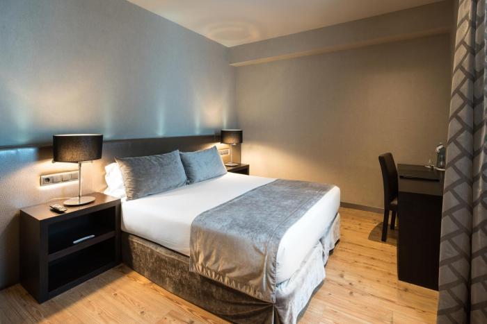 catalonia portal de langel