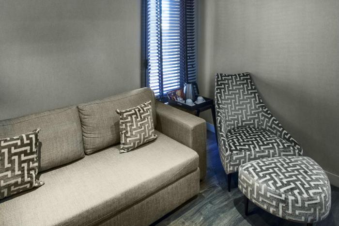 catalonia portal de langel