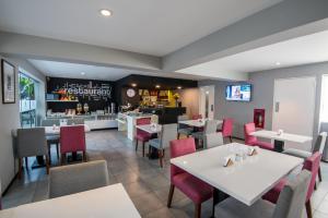 palmetto hotel business san borja