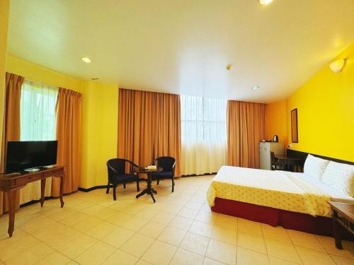 grand far east hotel sdn bhd