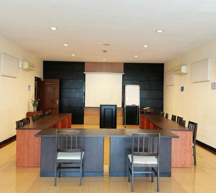 grand far east hotel sdn bhd
