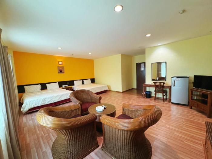 grand far east hotel sdn bhd