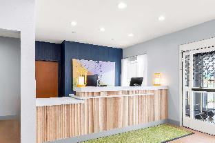 spark by hilton springfield southwest