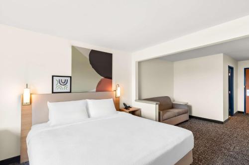 spark by hilton springfield southwest