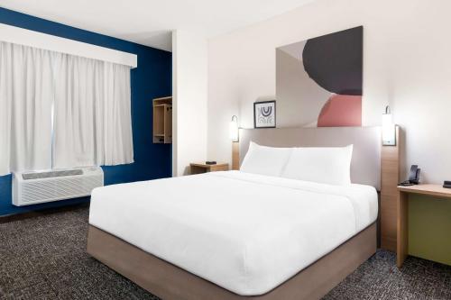 spark by hilton springfield southwest