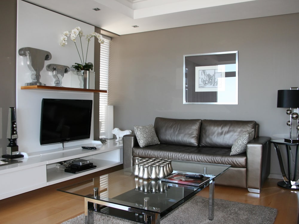 the residences at crystal towers