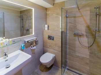 hotel strachanovka janska koliba