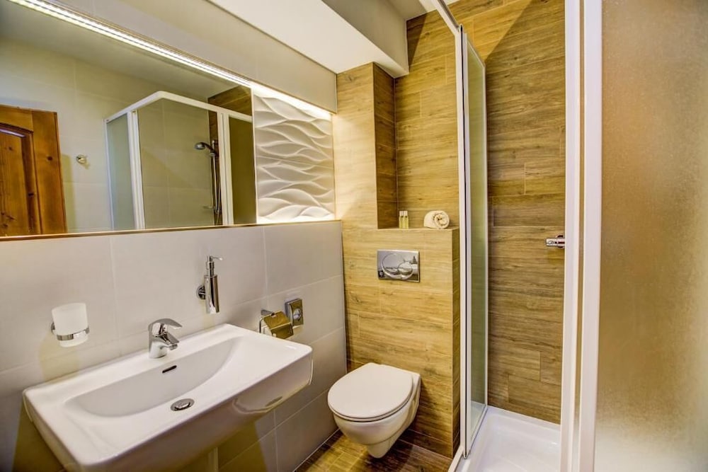 hotel strachanovka janska koliba