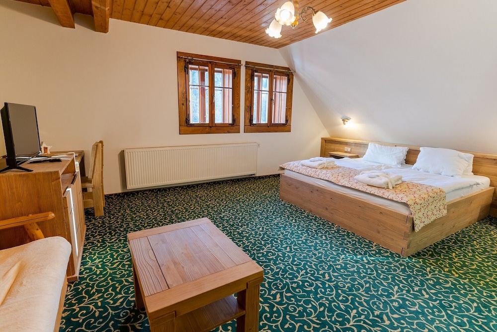 hotel strachanovka janska koliba