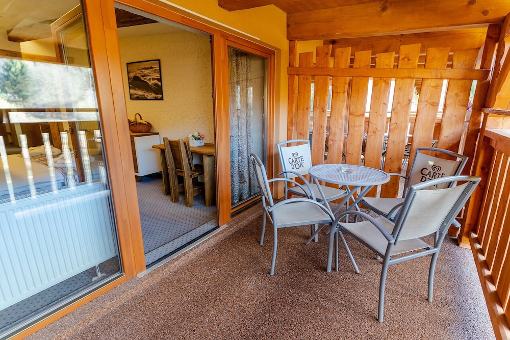 hotel strachanovka janska koliba