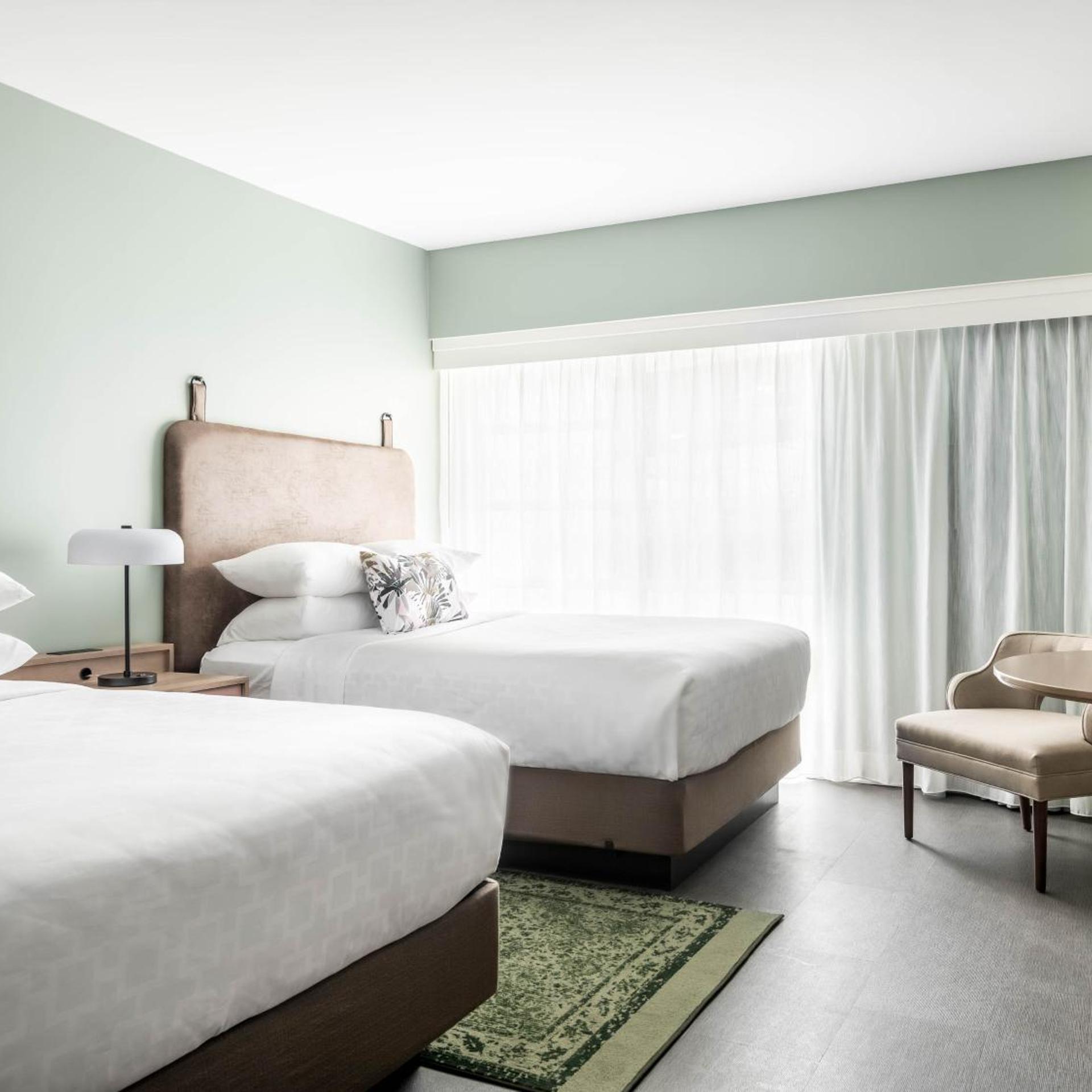holiday inn express st louis central west end