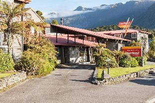 heartland hotel glacier country