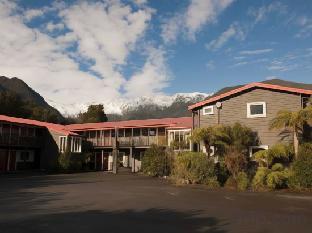 heartland hotel glacier country