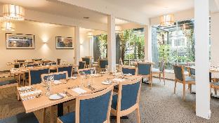 heartland hotel glacier country