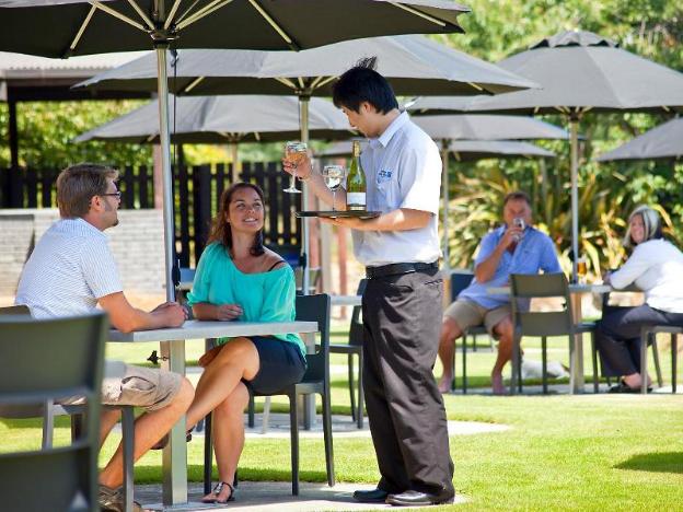 distinction heritage gateway hotel