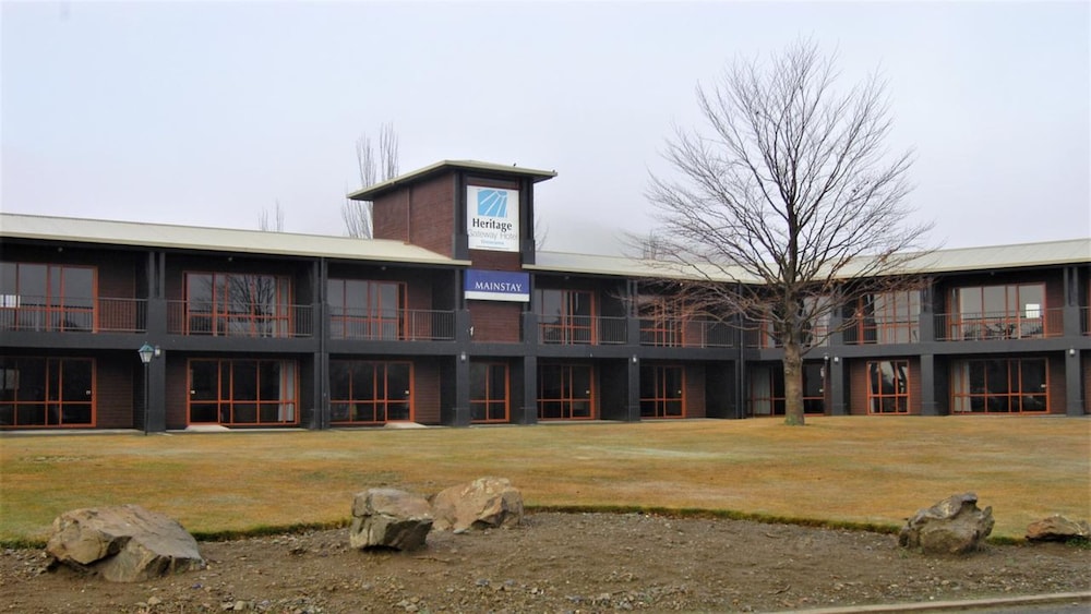 distinction heritage gateway hotel