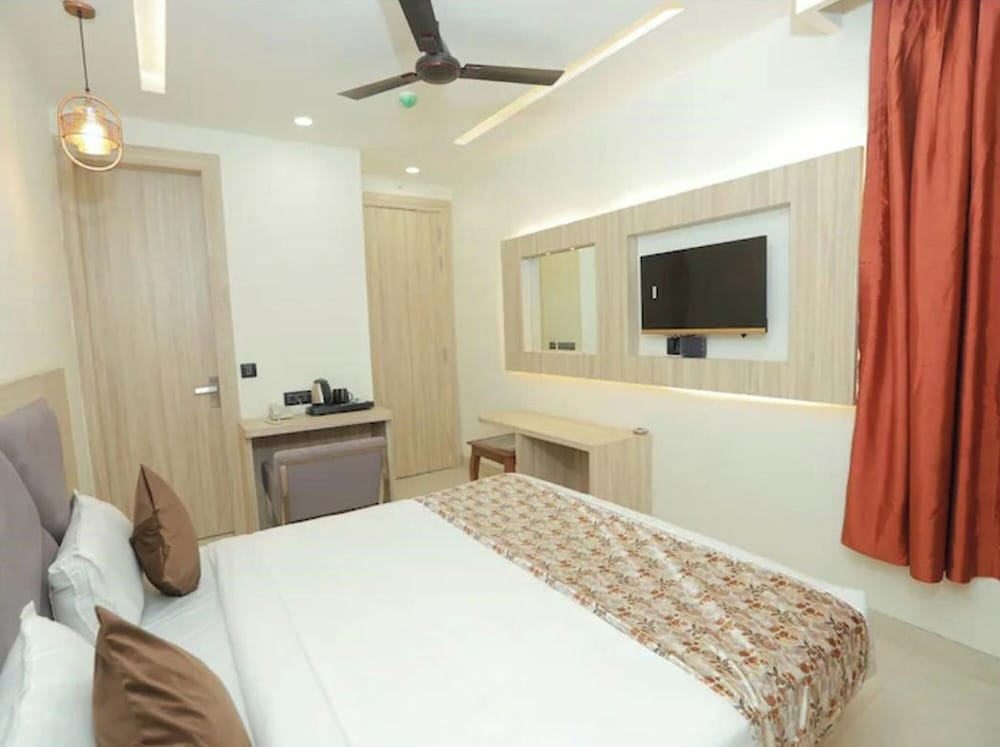 hotel vishal residency