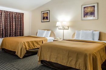 rodeway inn state college near university