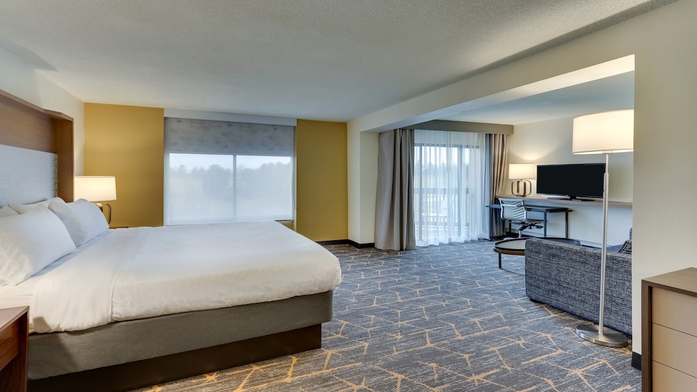 holiday inn staunton conference center by ihg