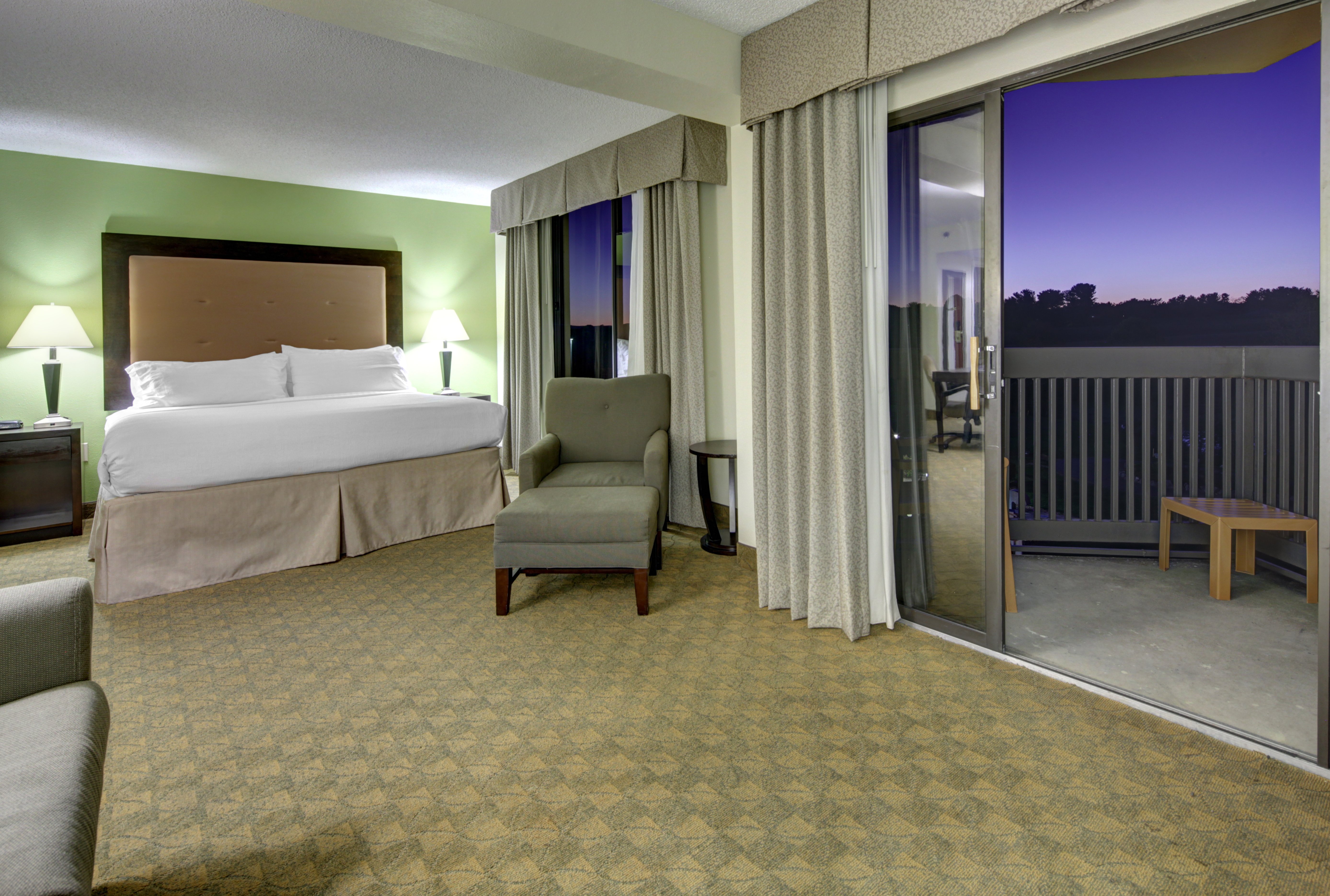 holiday inn staunton conference center by ihg