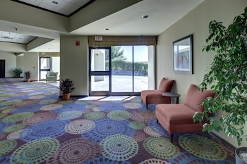 holiday inn staunton conference center by ihg