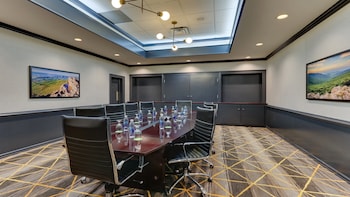 holiday inn staunton conference center by ihg