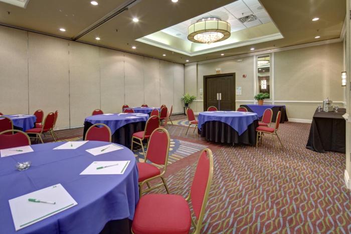 holiday inn staunton conference center by ihg
