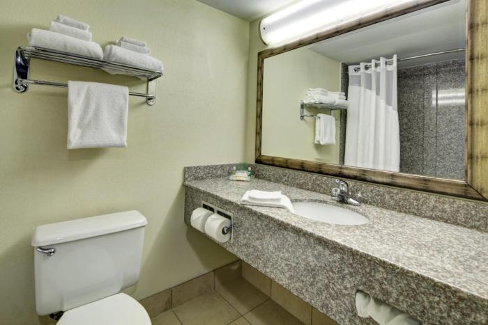 holiday inn staunton conference center by ihg