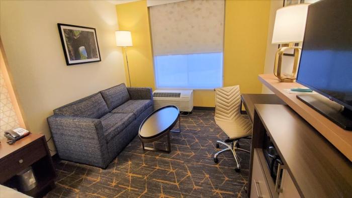 holiday inn staunton conference center by ihg