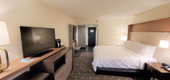 holiday inn staunton conference center by ihg