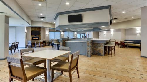 holiday inn staunton conference center by ihg