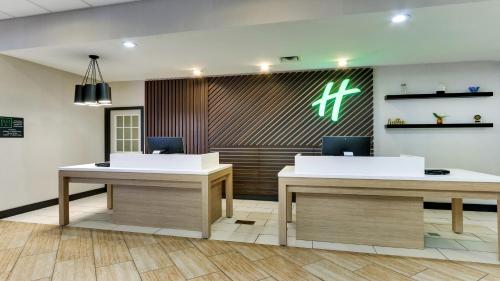 holiday inn staunton conference center by ihg