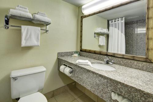 holiday inn staunton conference center by ihg