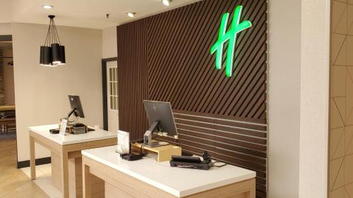 holiday inn staunton conference center by ihg