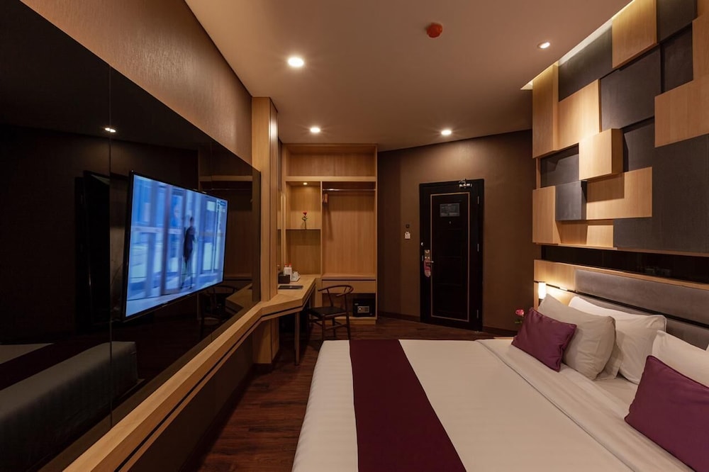 shakti hotel bandung