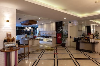 shakti hotel bandung