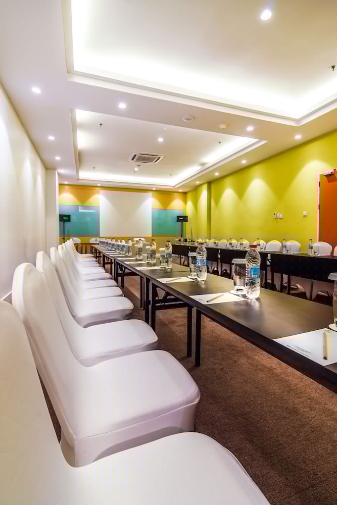 zest harbour bay batam by swiss belhotel international