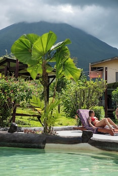 sueno dorado hot springs hotel