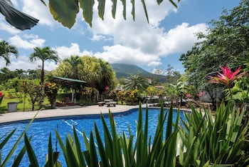 sueno dorado hot springs hotel