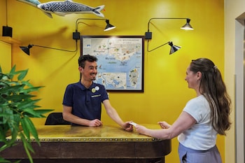 best western marseille bourse vieux port by happyculture