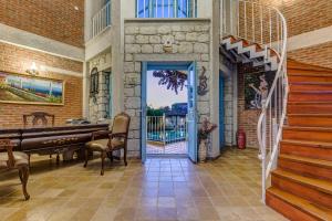 villa fora hotel