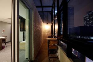 queens hotel seomyeon busan