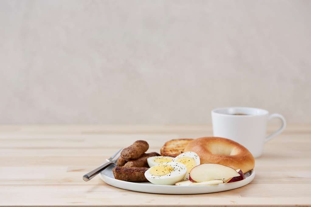 heritage inn suites houston sugar land trademark by wyndham