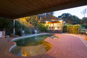 glen erin at lancefield vineyard retreat