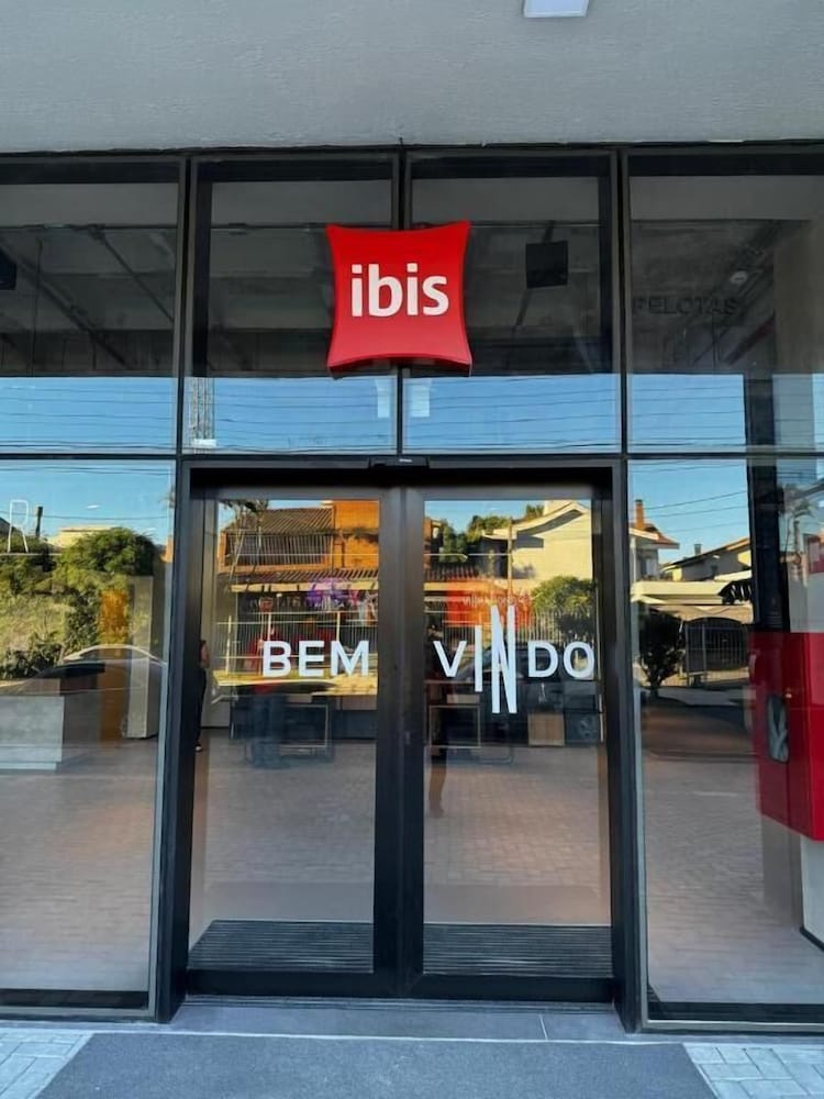 ibis pelotas