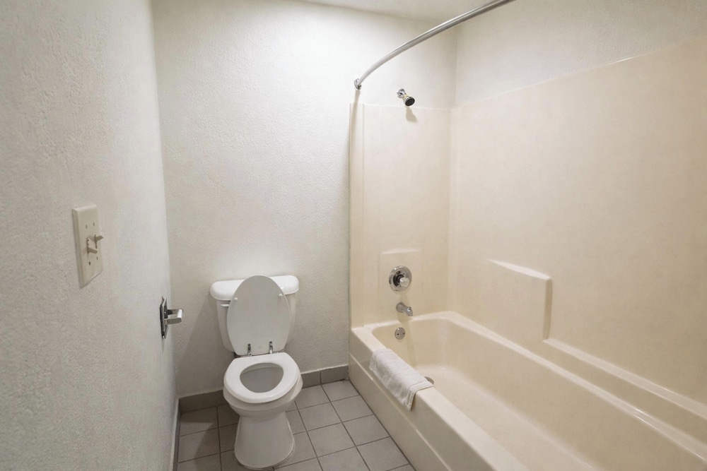 woodberry inn and suites by oyo rome