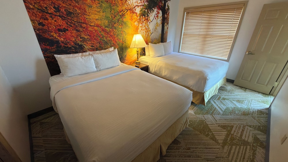 the willowbrook village at lake harmony a wyndham hotel